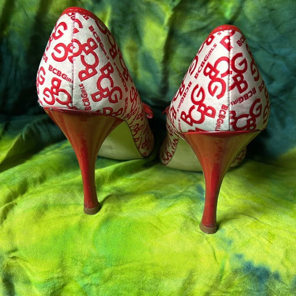 BCBGirls Stylish Red bow Peep-Toe Heels - Picture 5 of 8